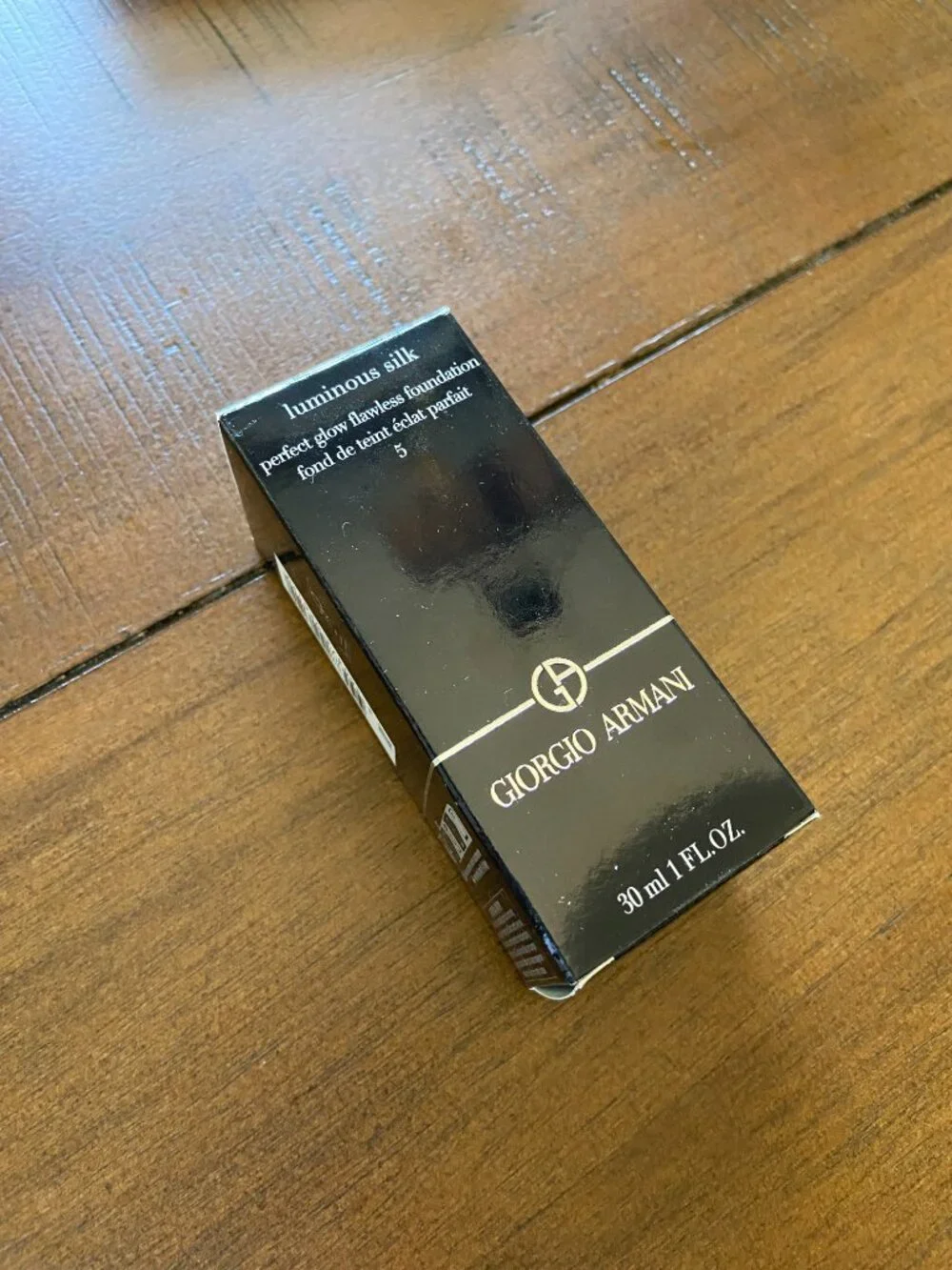 Giorgio Armani Luminous Silk Foundation Shade 5 1 oz